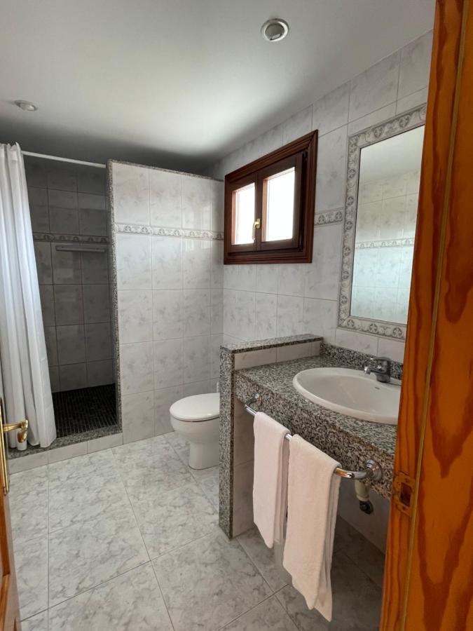 Hostal Can Gallu Cala Ratjada  Bagian luar foto