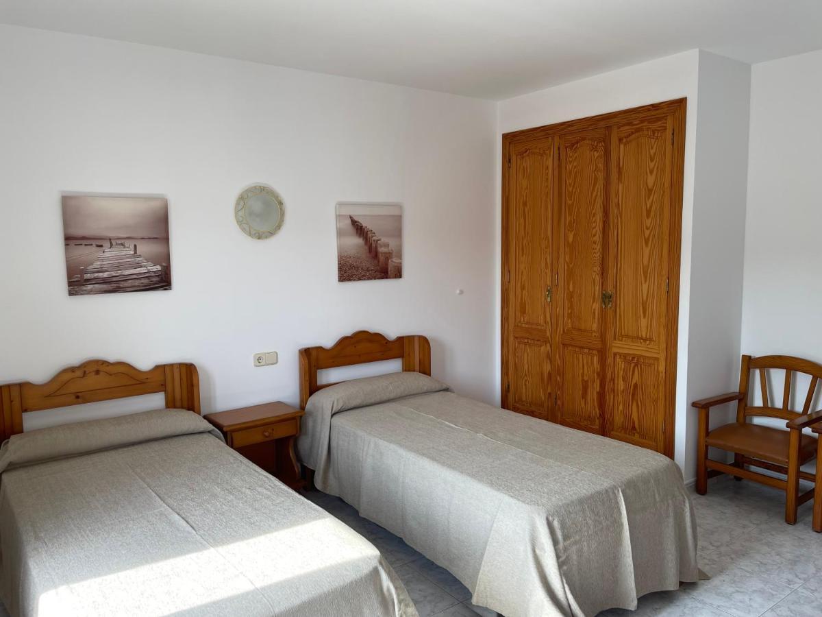 Hostal Can Gallu Cala Ratjada  Bagian luar foto