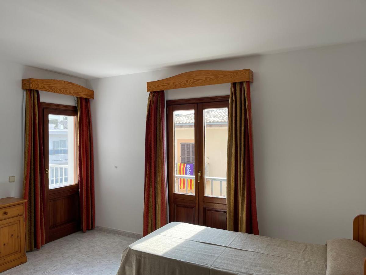 Hostal Can Gallu Cala Ratjada  Bagian luar foto