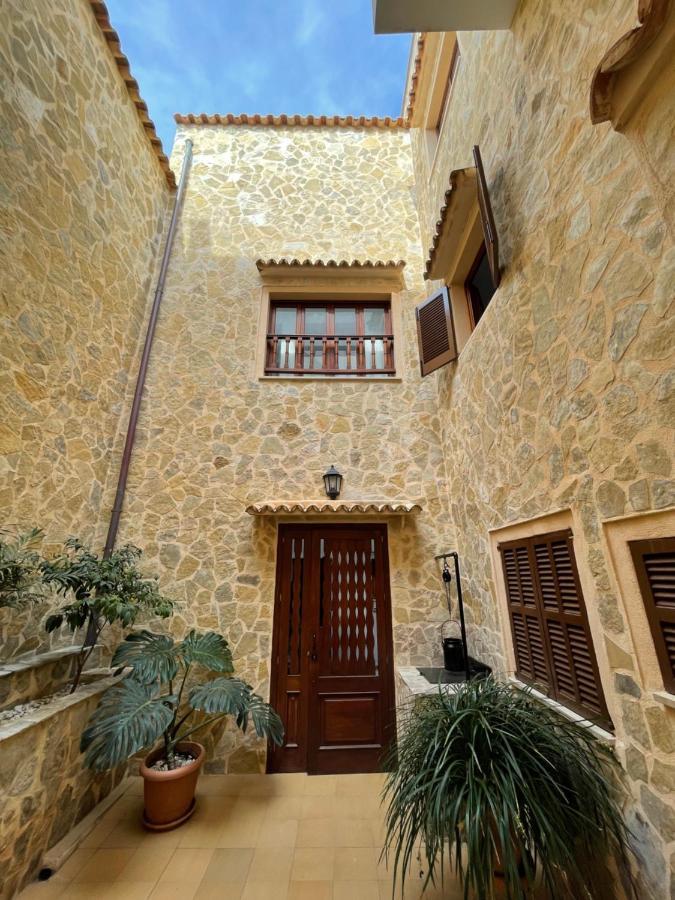 Hostal Can Gallu Cala Ratjada  Bagian luar foto