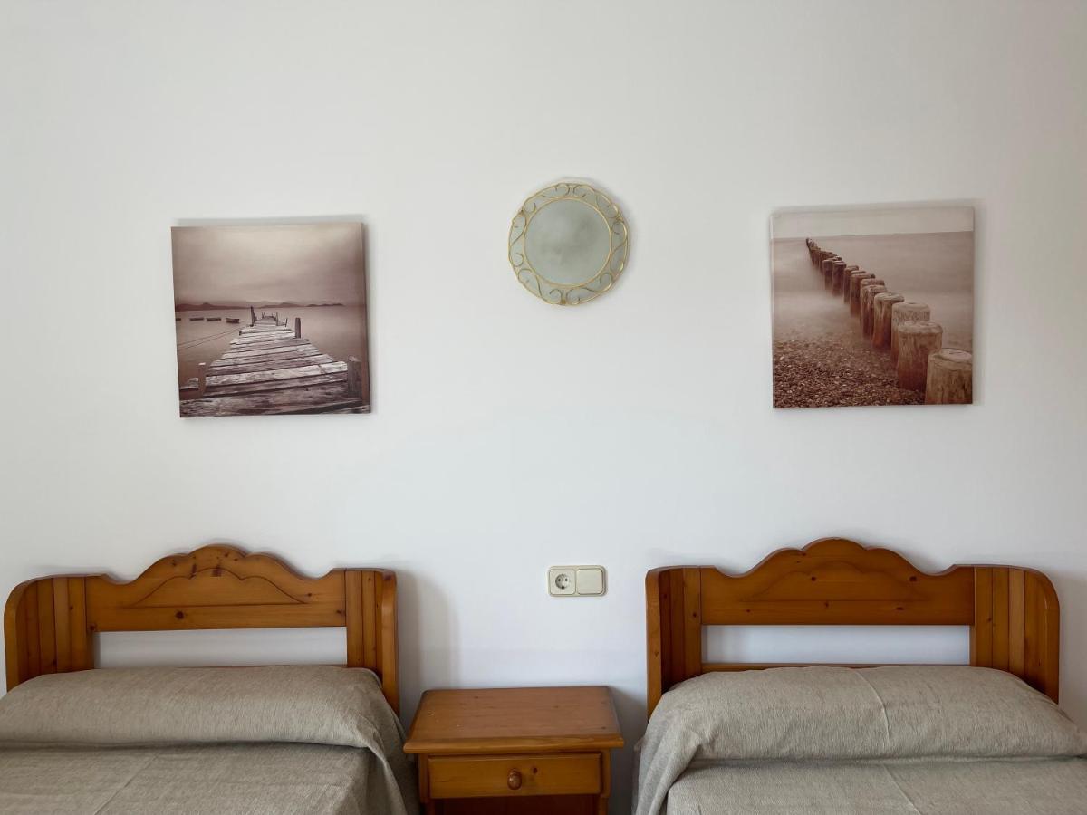 Hostal Can Gallu Cala Ratjada  Bagian luar foto