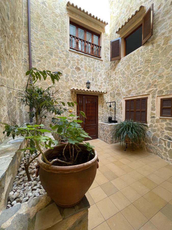 Hostal Can Gallu Cala Ratjada  Bagian luar foto