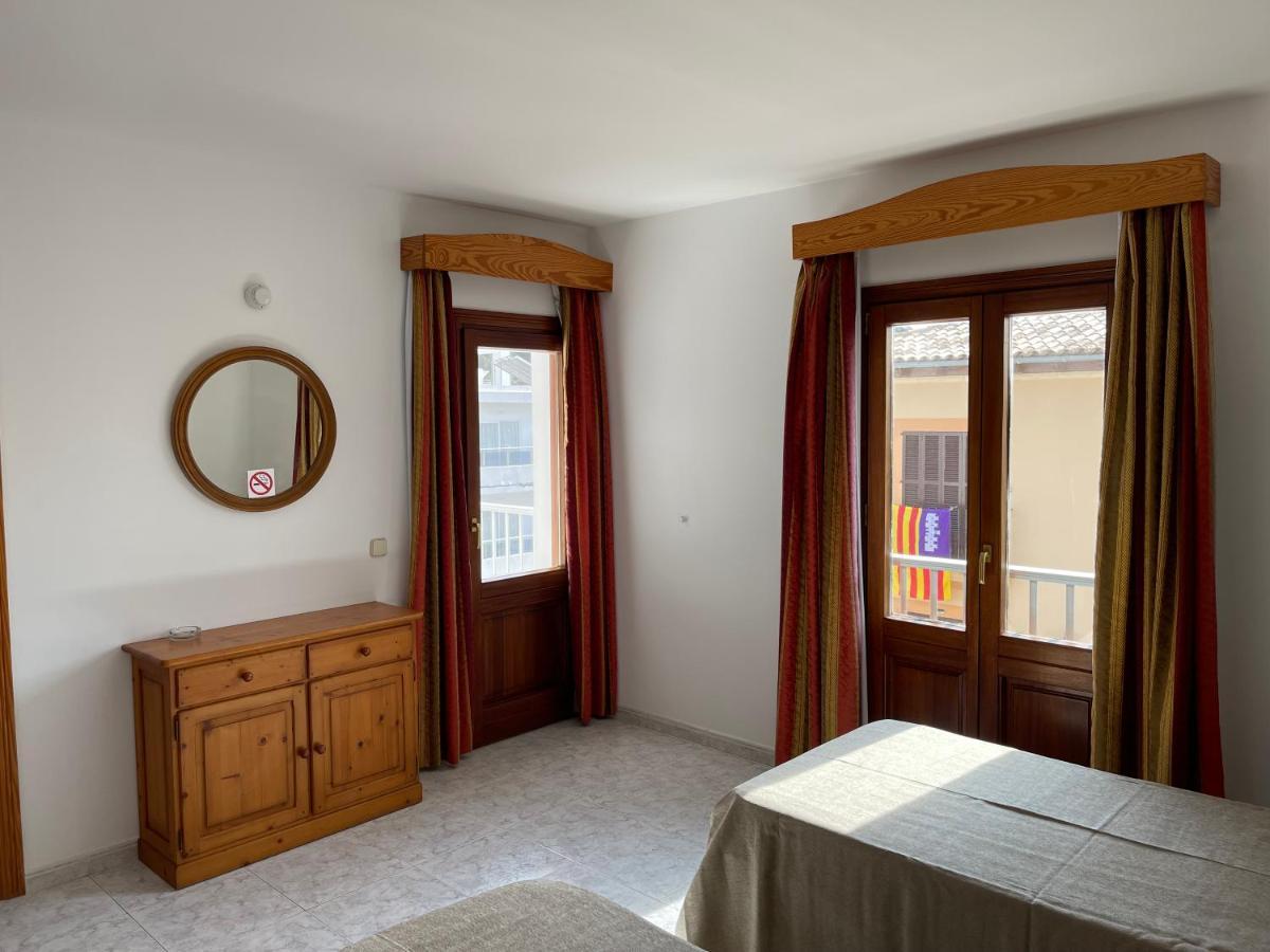 Hostal Can Gallu Cala Ratjada  Bagian luar foto