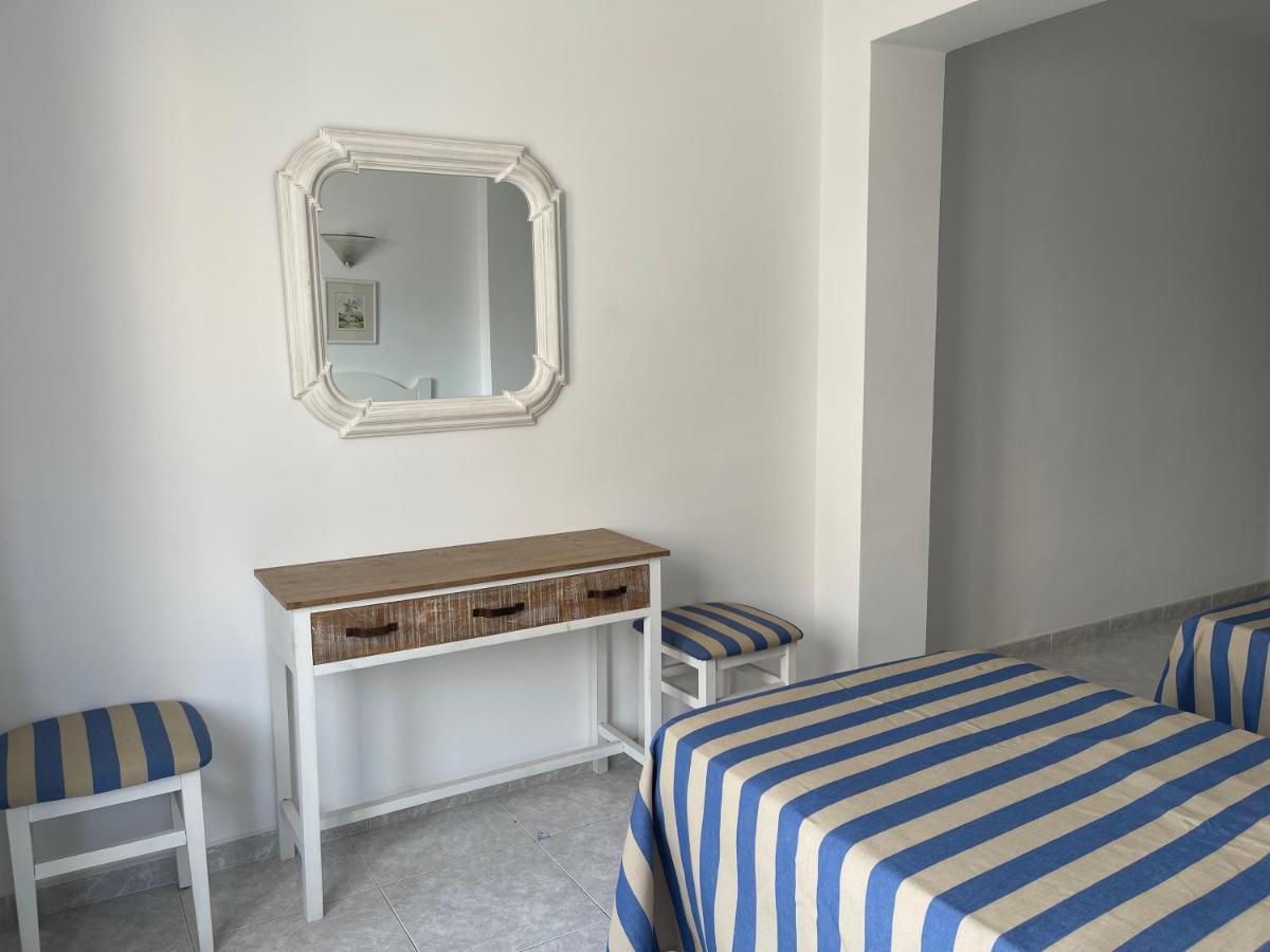 Hostal Can Gallu Cala Ratjada  Bagian luar foto